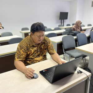 Melalui Digital Talent Scholarship (DTS), Kementerian Komunikasi dan Digital Republik Indonesia (Komdigi) menghadirkan kolaborasi strategis bersama DQLab untuk menyelenggarakan program pelatihan dan hackathon online.