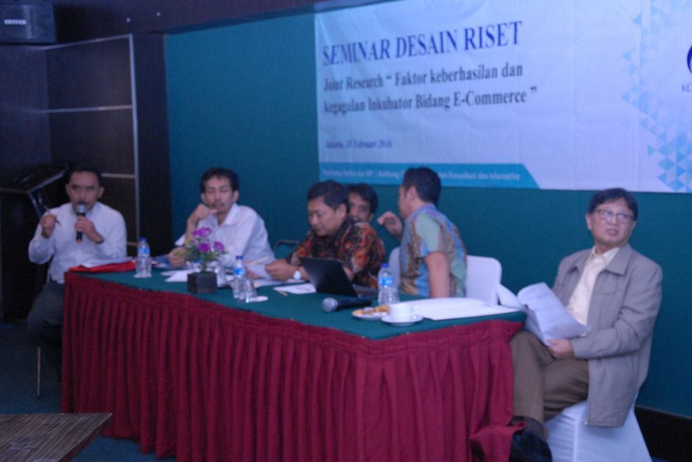 Gambar: seminar e-commerce