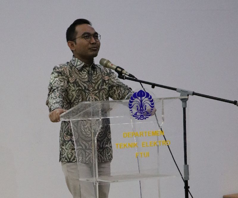 Dedy Permadi menyampaikan keynote speech dalam Pembukaan Digital Talent Scholarship 2018 di FT, UI