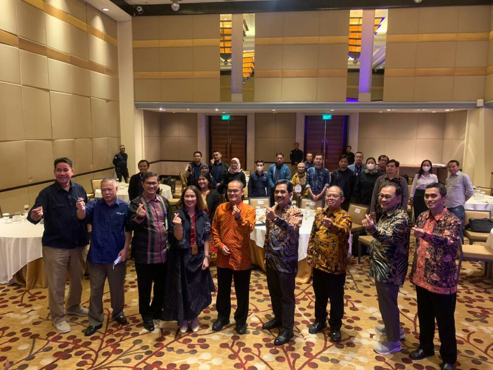 Gambar: Foto Kepala Badan Pada Kegiatan  Forum Group Discussion bertajuk 