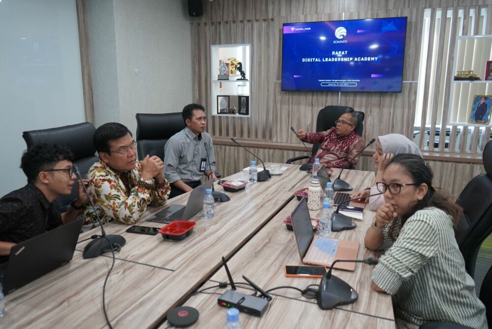 Gambar: Foto Rapat Pembahasan Konsep Pelaksanaan Pelatihan Digital Leadership Terintegrasi