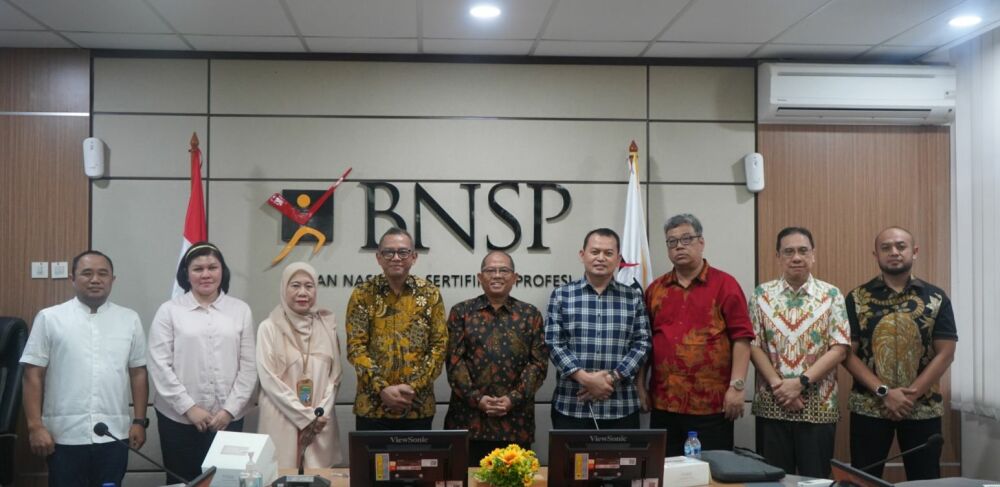 Gambar: Foto Kegiatan Kementerian Kominfo dan BNSP Gelar Audiensi: Penjaminan Mutu Sertifikasi Kompetensi Kerja dan Pengembangan Sistem Informasi Pasar Kerja