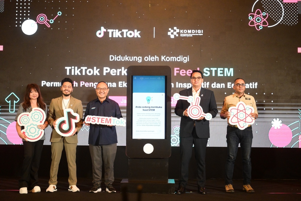 Gambar: Kepala BPSDM Komdigi menyampaikan keynote speech