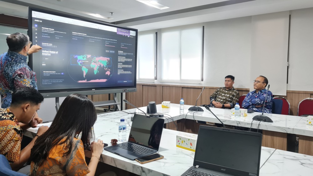 Gambar: Foto Kepala BPSDM Komdigi Terima Audiensi Miklos Santoso Bahas Sinergi Pengembangan Talenta Digital