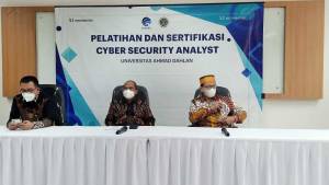 Sosialisasi dengan Universitas Ahmad Dahlan