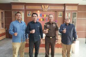 Foto Bersama KaBadan Balitbang SDM Kominfo, Plt Kepala Pusdiklat beserta tim dan Kapusdaskrimti Kejaksaan Agung RI