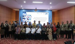 Foto Bersama Kepala Badan Litbang SDM Kominfo dan para peserta DLA Smart Digital Leader Gorontalo Beradat serta para mentor