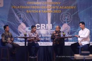 Live Talkshow tentang Pelatihan CRM 