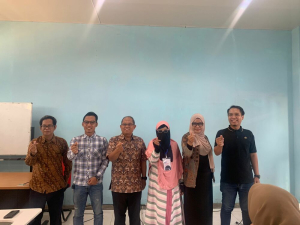 Foto Kepala Badan Pengembangan SDM Kominfo pada Penutupan Digital Enterpreunership Academy 2023 di Yogyakarta