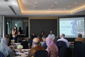 Foto Kepala Badan saat menjadi Nara sumber dalam Workshop with Australia’s Digital Transformation Agency (DTA)