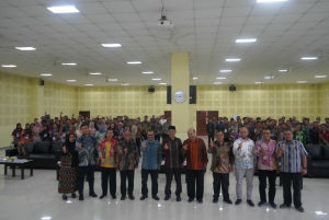 Foto Penutupan Pelatihan GTA oleh Wakil Menteri Komunikasi dan Informatika RI serta Penandatanganan Nota Kesepahaman serta PKS antara BPSDM Kominfo dan IAIN Lhokseumawe 