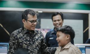 Wamen Nezar meninjau pelatihan Koding Visual untuk Anak di BPSDMP Kominfo Yogyakarta