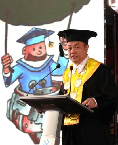 Headline: Lepas 250 Lulusan STMM, Agung: Kalian Juga Pionir Digital