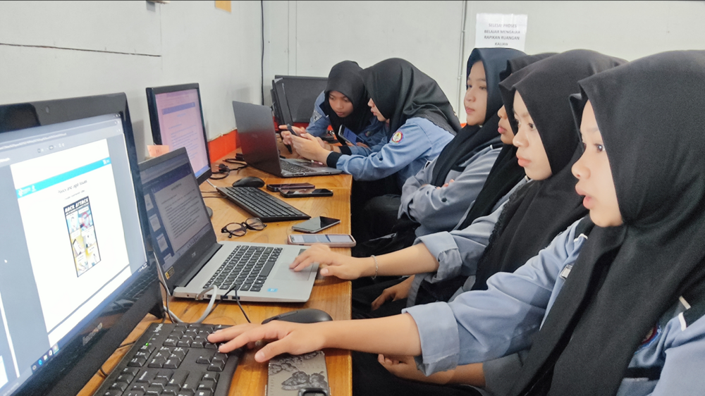 Gambar: Siswa TKJ SMKN 3 Banjarmasin Jadi Peserta Perdana Pelatihan ‘Basic Cyber Security’ BPSDMP Kominfo Banjarmasin Tahun 2025