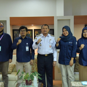 Pj Bupati HSS Berfoto Bersama Plt Kepala BPSDMP Kominfo Banjarmasin beserta Jajaran