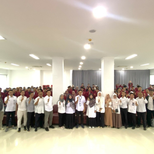 Pelatihan Junior Network Administrator & Junior Graphic Designer Mahasiswa Politeknik Negeri Tanah Laut