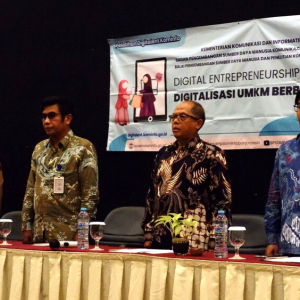 Pembukaan Pelatihan ‘Digitalisasi UMKM Berbasis Syariah’ di Kota Palangka Raya