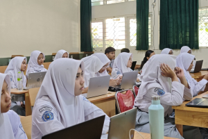 BPSDMP Kominfo Banjarmasin Latih Siswa SMAN 1 Banjarbaru Kuasai Analisis Data Digital