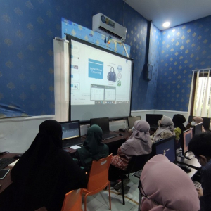 Pelatihan Pengenalan Basic Content Creator bagi Ibu Rumah Tangga di Galeri Internet BPSDMP Kominfo Jakarta