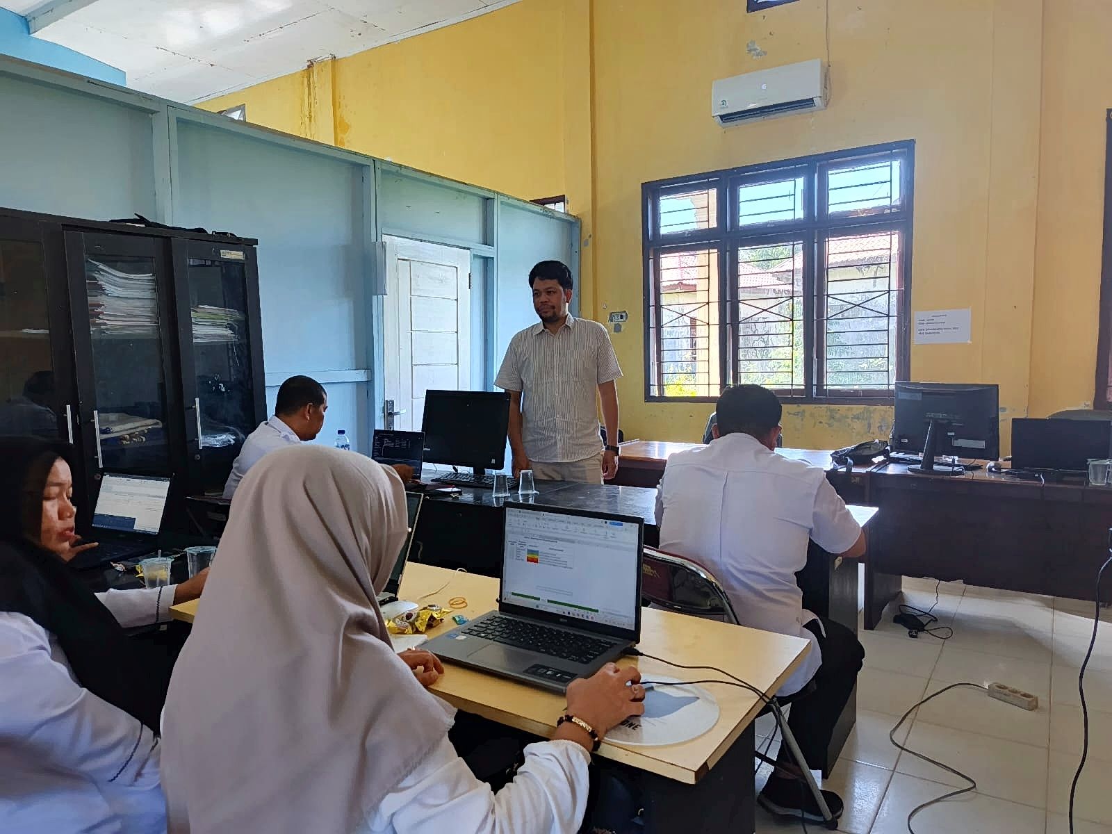 M. Siddik Hasibuan menyampaikan materi MRSPBE