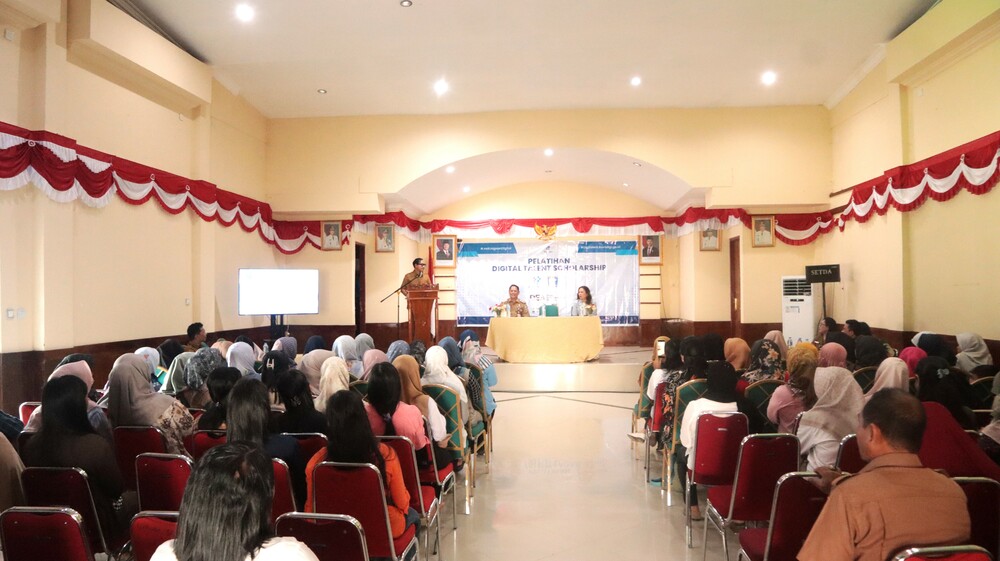 Gambar: Pelatihan DEA di Kantor Bupati Kabupaten Kepulauan Mentawai