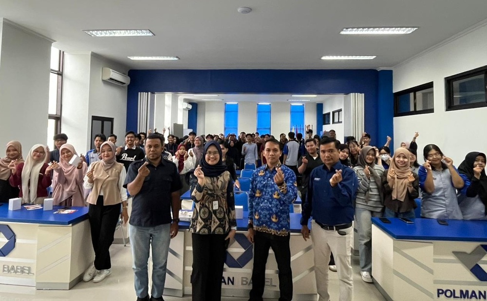 Gambar: Tim BBLSDM Komdigi Medan saat menyampaikan sosialisasi Microskill kepada mahasiswa Politeknik Manufaktur Negeri Bangka Belitung, Rabu (26/2/2026)