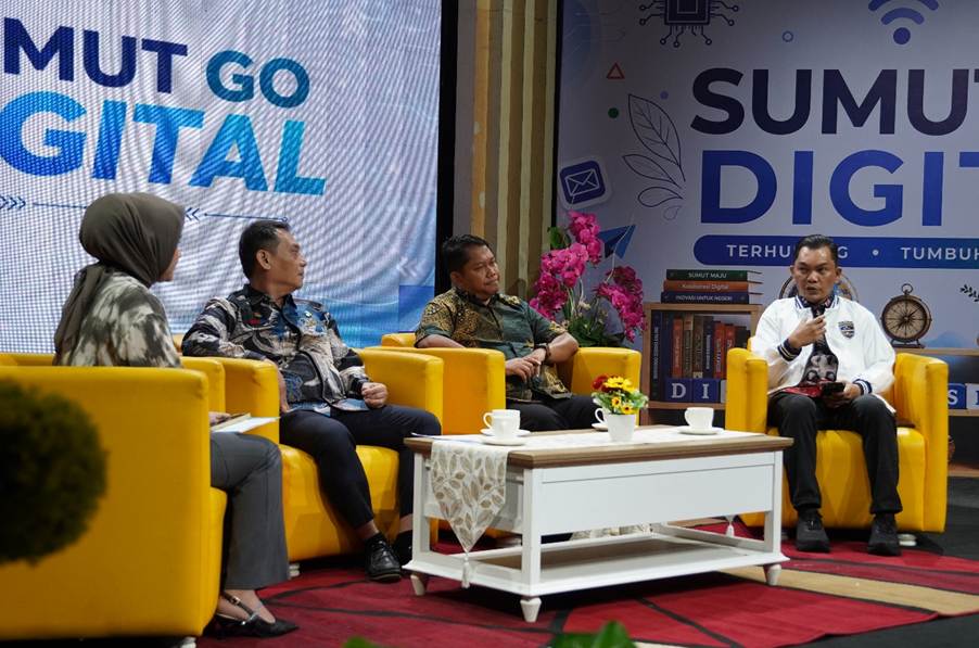 Foto: AKBP Poltak Y.P. Simbolon memaparkan beragam modus yang digunakan pelaku kejahatan siber