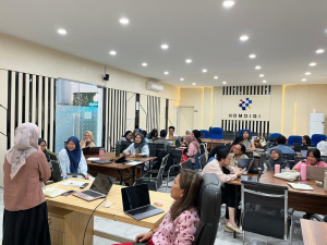 Peserta DGC T-Lab BBLSDM Komdigi Medan Analisis Gejala dan Penyebab Permasalahan Komunikasi Publi...