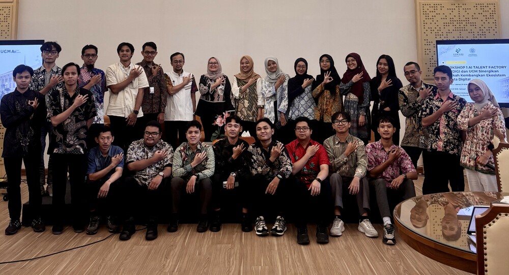 Gambar: Peserta Berfoto Bersama dalam Pelaksanaan Workshop 1 AITF 2026 Komdigi di Gedung Pusat UGM